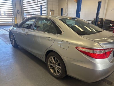 2017 Toyota Camry SE
