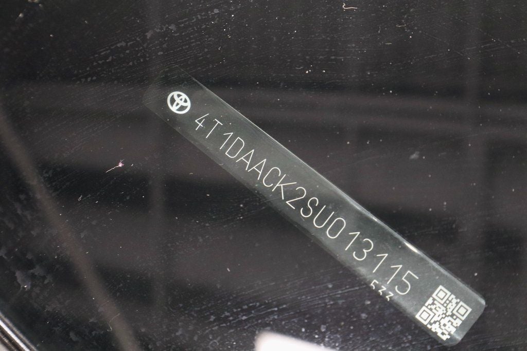 2025 Toyota Camry SE