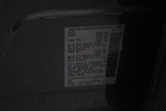 2025 Nissan Pathfinder SL