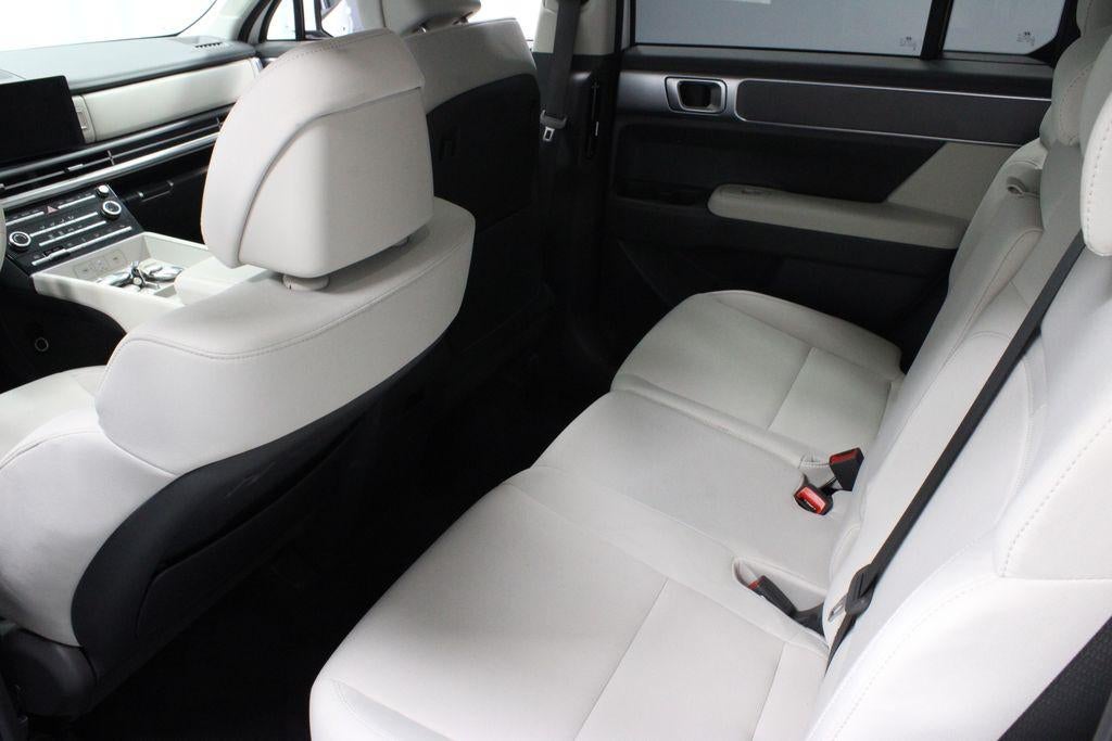 2024 Hyundai SANTA FE SE