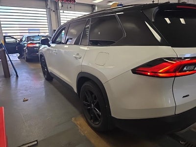 2024 Toyota Grand Highlander Platinum