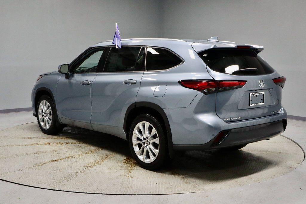 2022 Toyota Highlander Limited