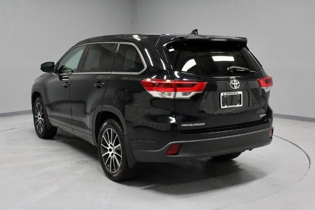 2018 Toyota Highlander SE