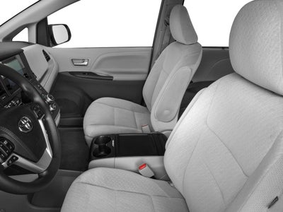 2017 Toyota Sienna LE