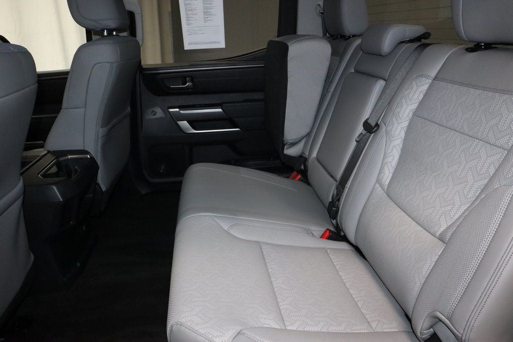 2023 Toyota Tundra 4WD SR5