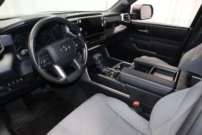 2025 Toyota Tundra 4WD SR5