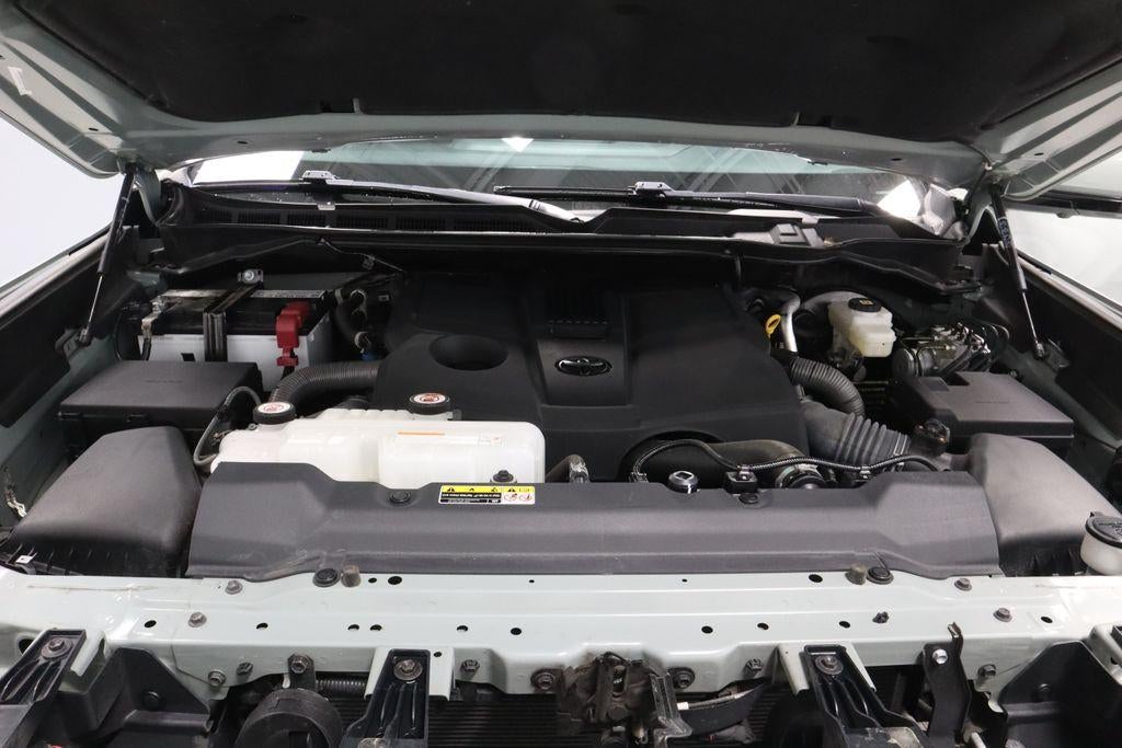 2024 Toyota Tundra 4WD SR5