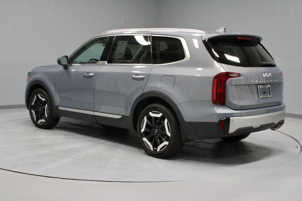 2023 Kia Telluride S