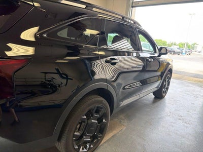 2025 Kia Sorento X-Line EX