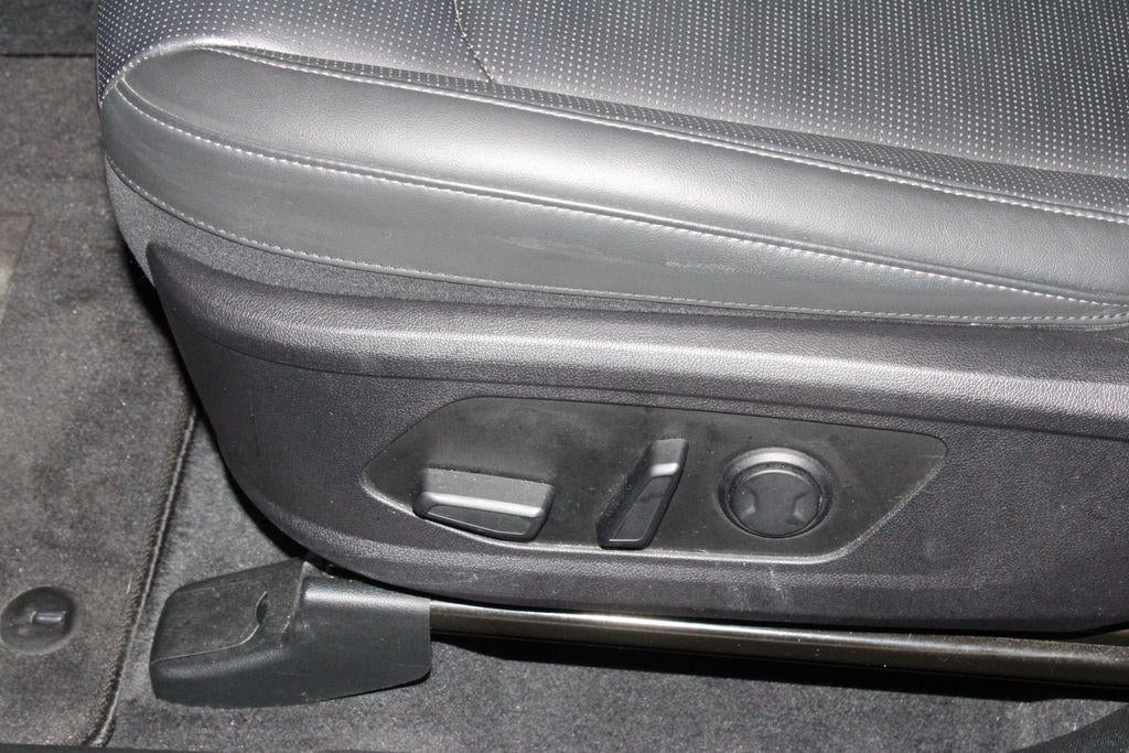 2024 Kia Sorento X-Line EX