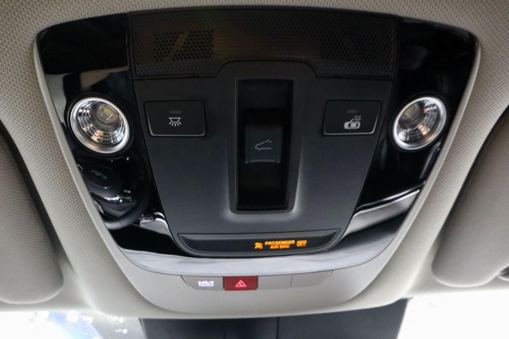 2025 Kia Sorento X-Line EX