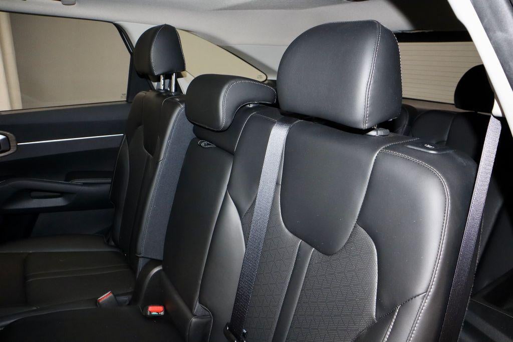 2023 Kia Sorento X-Line S