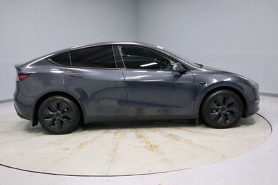 2025 Tesla Model Y Long Range