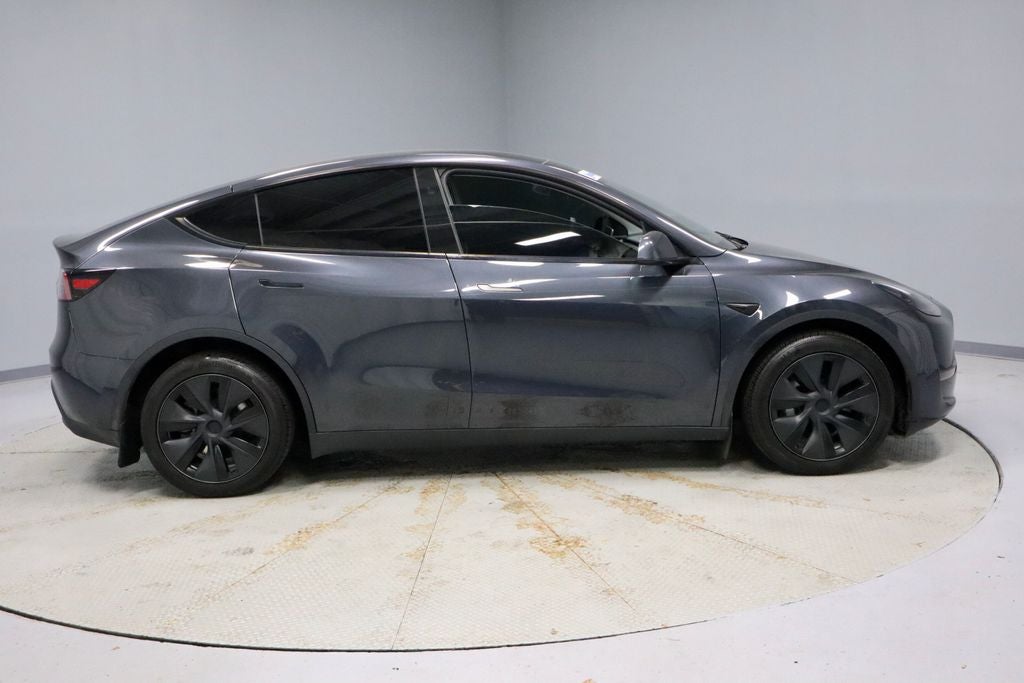 2025 Tesla Model Y Long Range