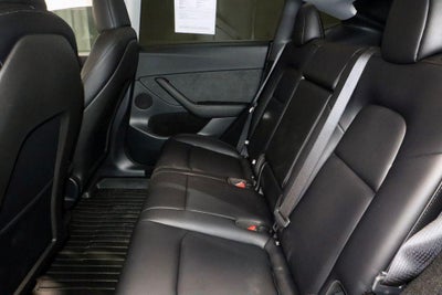 2025 Tesla Model Y Long Range