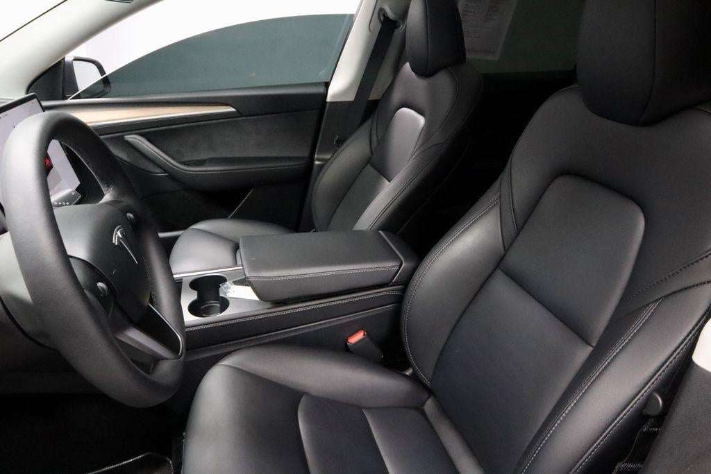 2025 Tesla Model Y Long Range