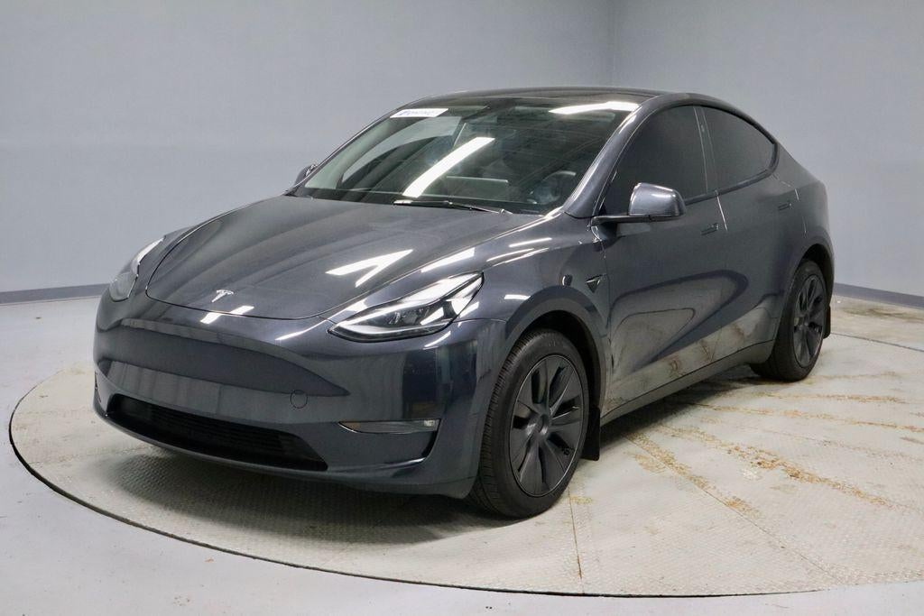 2025 Tesla Model Y Long Range