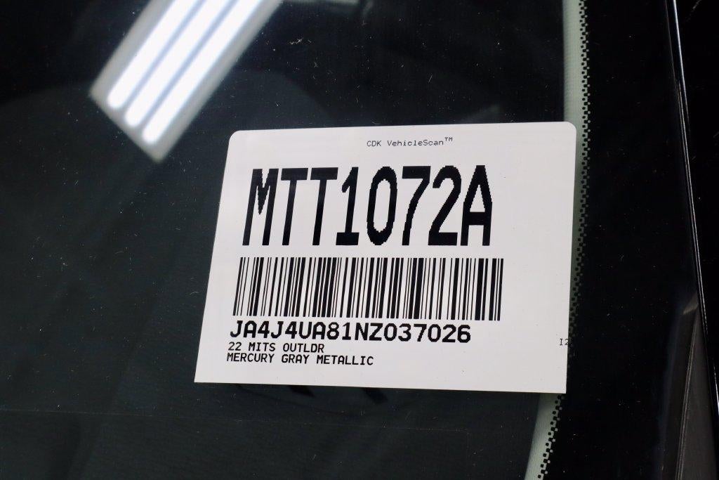 2022 Mitsubishi Outlander SE