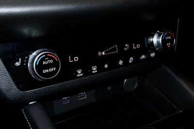 2024 Mitsubishi Outlander SE Black Edition