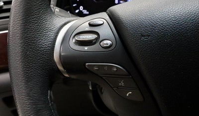 2017 INFINITI Q70 3.7X