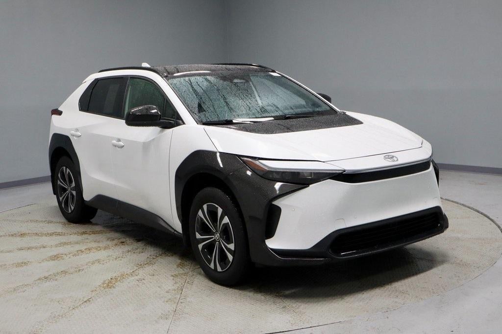 2024 Toyota bZ4X XLE