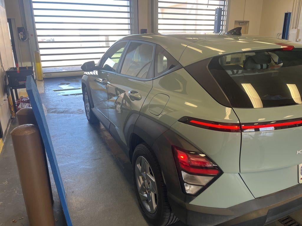 2024 Hyundai KONA SE