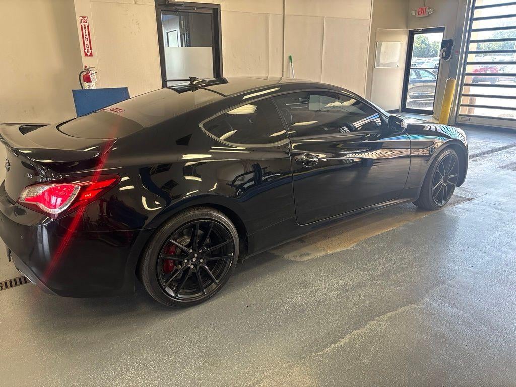 2016 Hyundai GENESIS Coupe 3.8 Ultimate