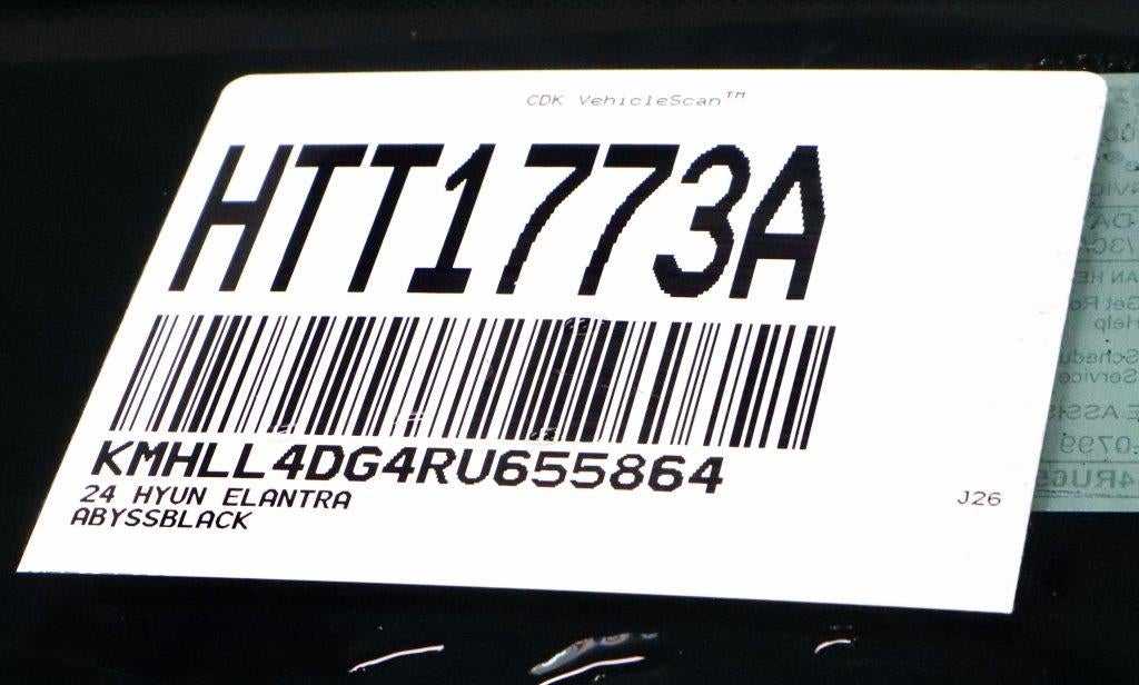 2024 Hyundai ELANTRA SE