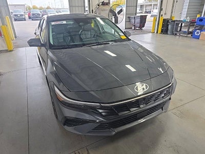 2024 Hyundai ELANTRA Limited