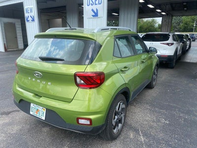 2024 Hyundai VENUE SEL