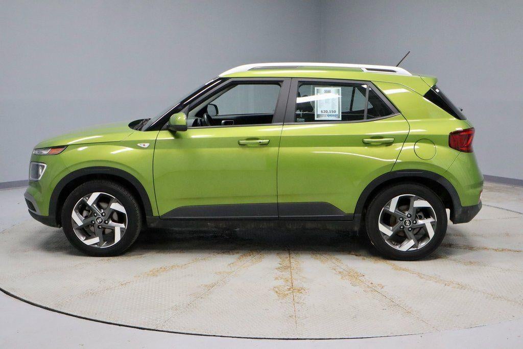 2024 Hyundai VENUE SEL