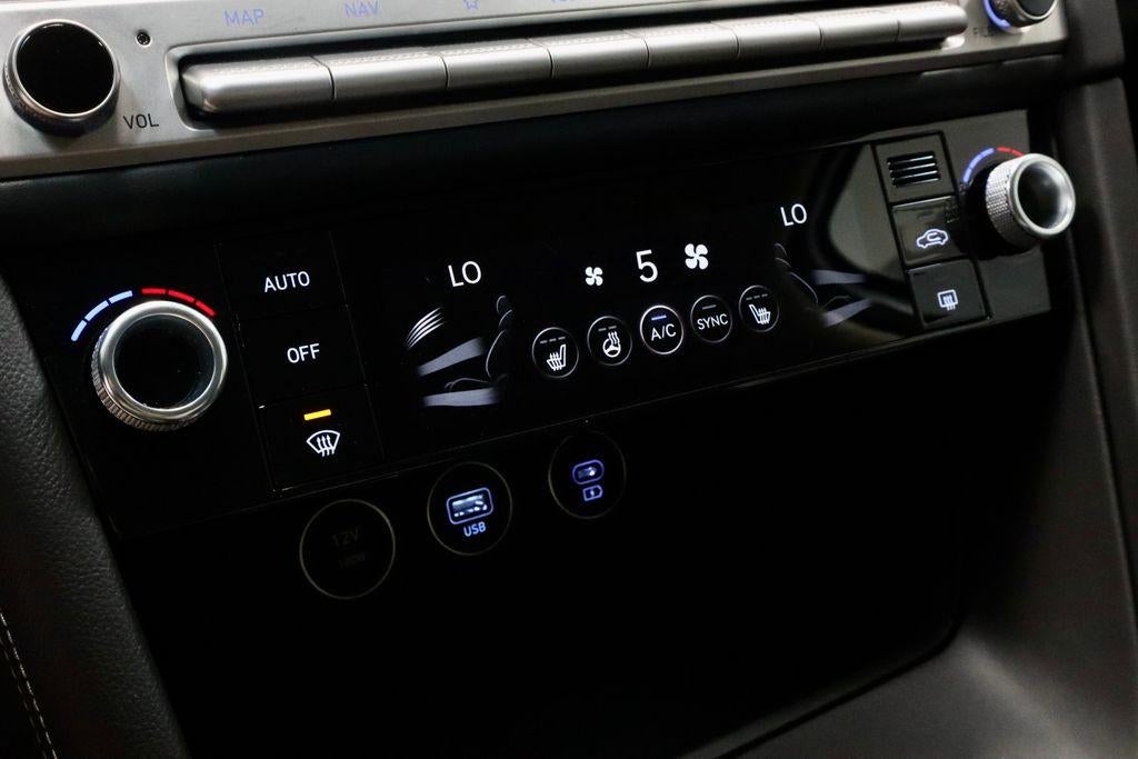 2024 Genesis G70 2.5T