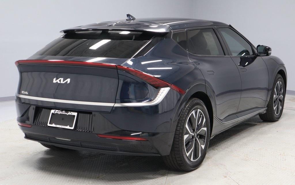 2022 Kia EV6 Wind