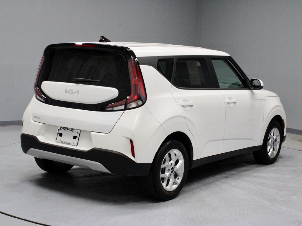 2024 Kia Soul LX