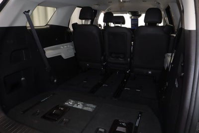 2024 Kia Carnival LX Seat Package