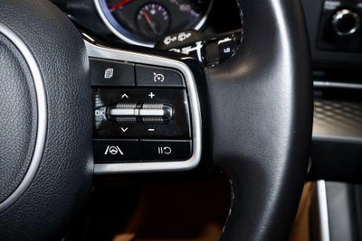 2024 Kia Carnival LX Seat Package