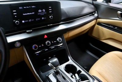 2024 Kia Carnival LX Seat Package