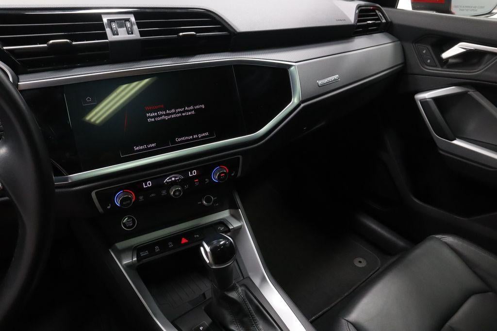 2024 Audi Q3 Premium