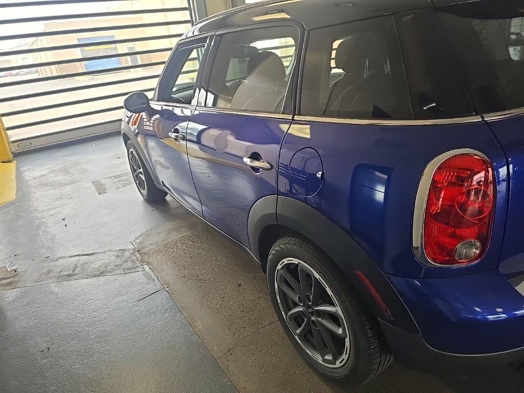 2016 MINI Cooper Countryman Base
