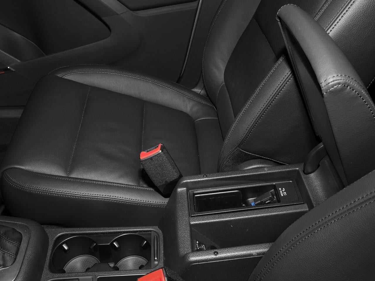 2017 Volkswagen Tiguan 2.0T Wolfsburg Edition