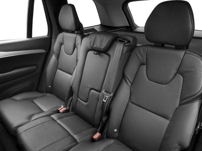 2018 Volvo XC90 T6 Momentum