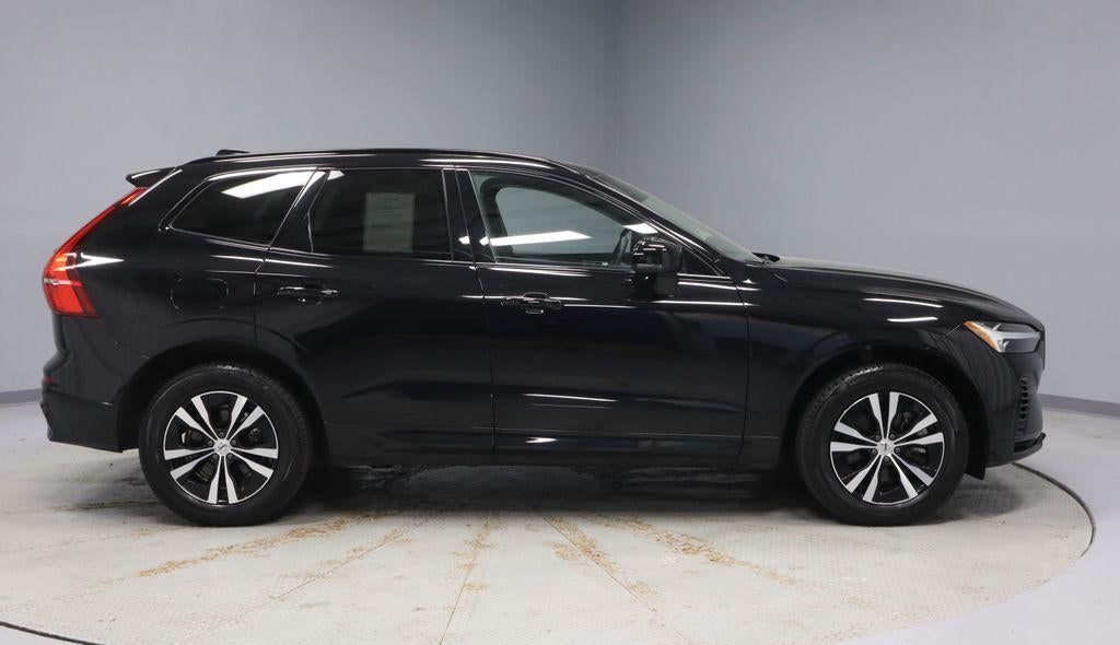 2024 Volvo XC60 Recharge Plug-In Hybrid T8 Plus Dark Theme