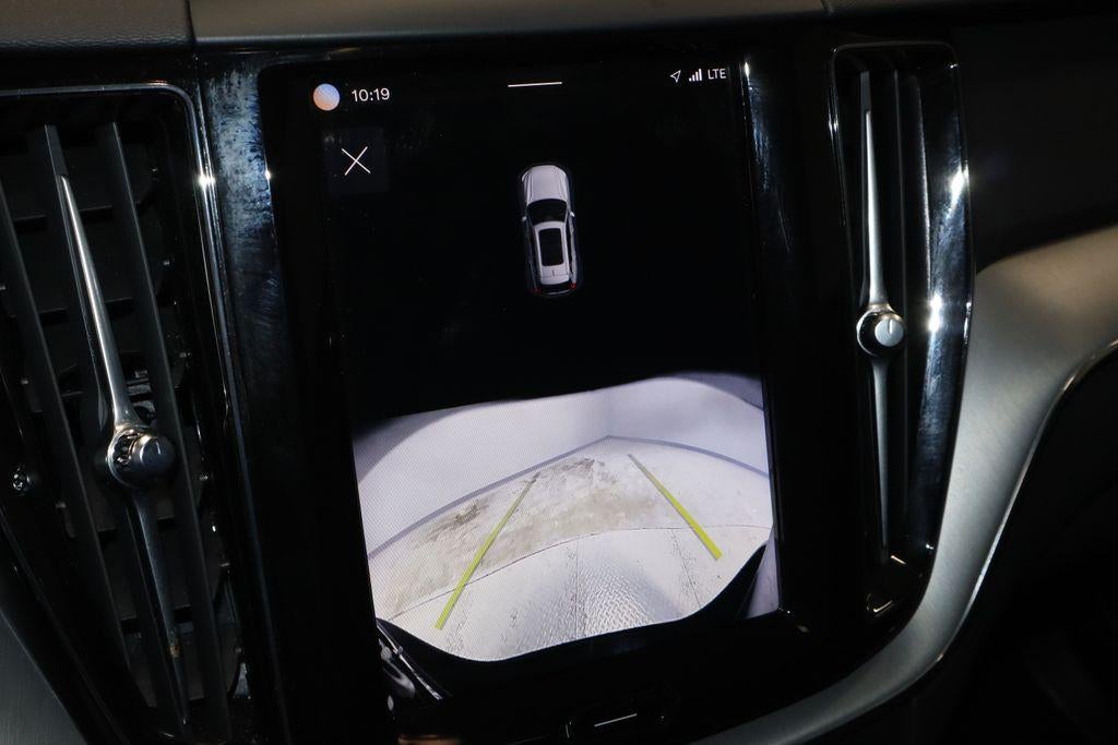 2024 Volvo XC60 Recharge Plug-In Hybrid T8 Plus Dark Theme