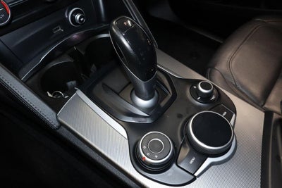 2018 Alfa Romeo Stelvio Base