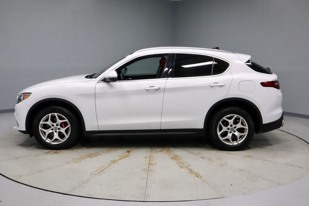 2019 Alfa Romeo Stelvio Base